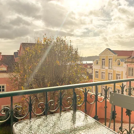 My Fair - 2 Bedroom With River View