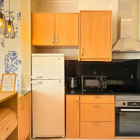 My Fair - 2 Bedroom With River View Apartman *