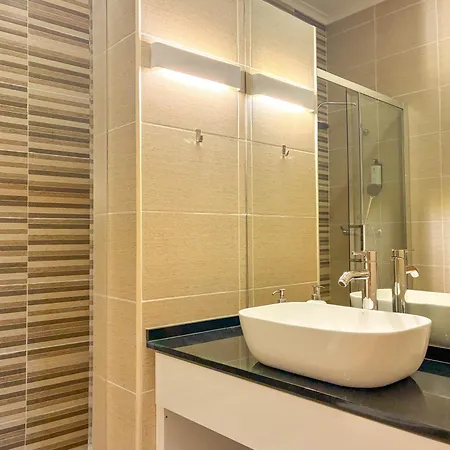 Апартаменти My Fair - 2 Bedroom With River View Лісабон