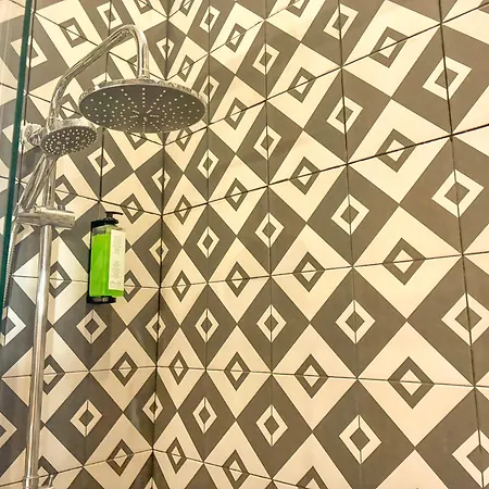 My Fair - 2 Bedroom With River View Апартаменти Лісабон